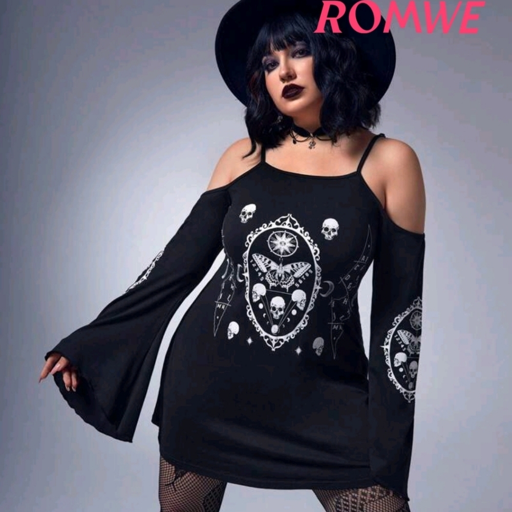 Long sleeve/cold shoulder black Gothic type dress.